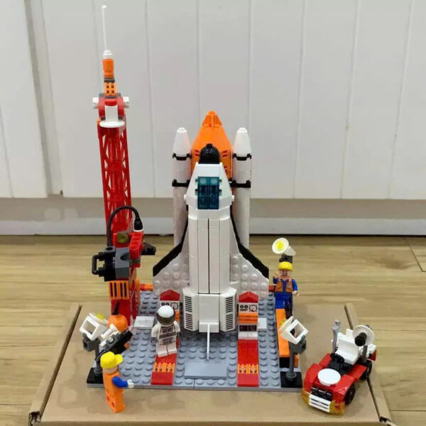 Bộ đồ chơi lắp ráp lego Tàu Vũ Trụ không gian 521 pcs - Hình ảnh 4