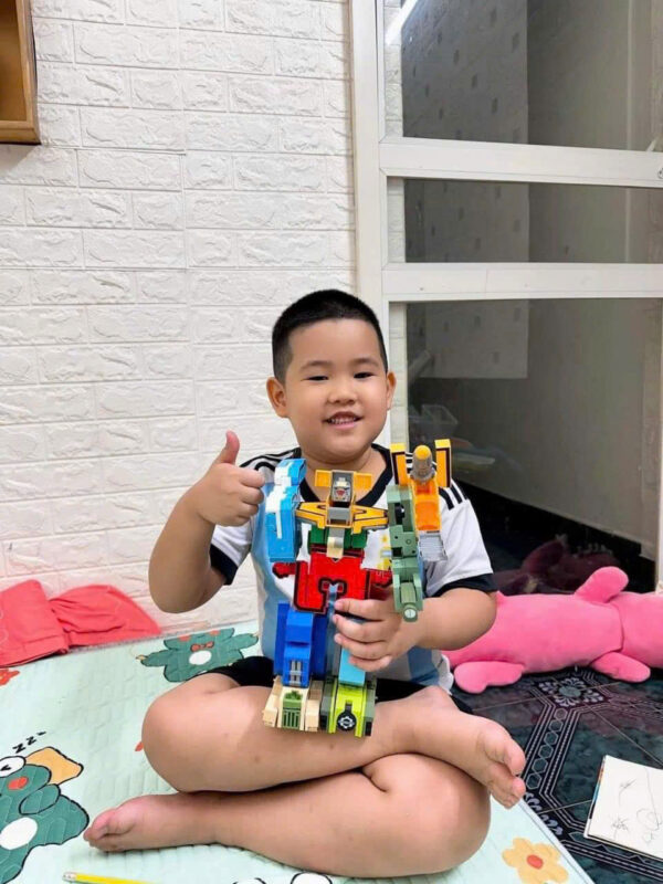 Siêu nhân số biến hình size nhỡ - Hình ảnh 6